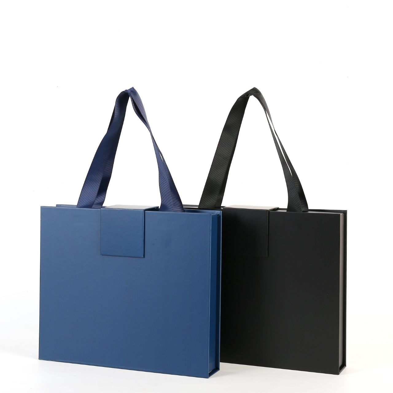 FORMIQ - Small Magnetic Box with Handle